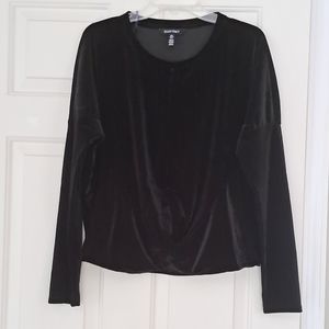 Ellen Tracy black Soft Velvet Holiday Party Office shirt. Size Medium.